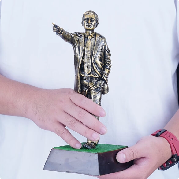 coach trophy 02