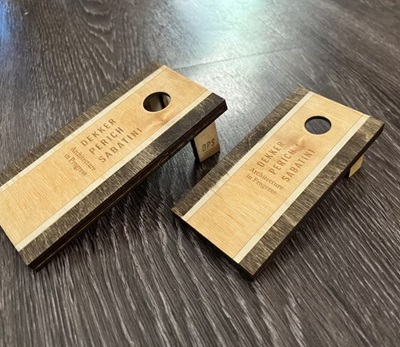 cornhole trophy 02